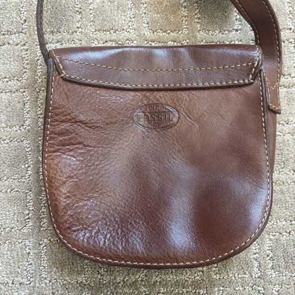 Fossil Brown Leather Austin Saddle Bag Crossbody Purse Cow Hide Staple Classic - Picture 7 of 9